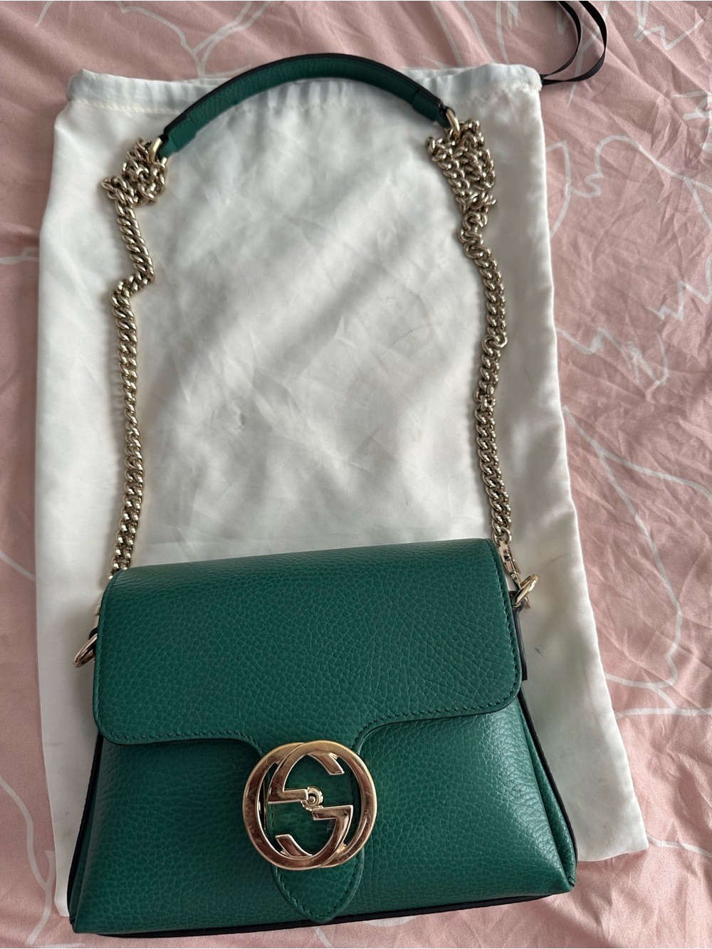Gucci Green Pebbled Leather Chain Shoulder Bag with Gold Hardware